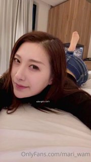 酒店偷拍超清纯漂亮美女和男友约会还挺害羞，醉后脸操了两次才过瘾